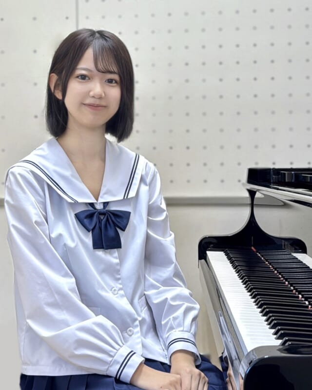 鈴木 彩世